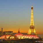 Panorama of Paris with the illuminated Eiffel Tower. (Photo: Lionel Lourdel/ photonostop)